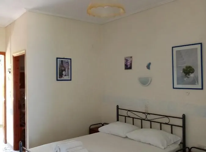 Apart-hotel Kotsifas Tirós