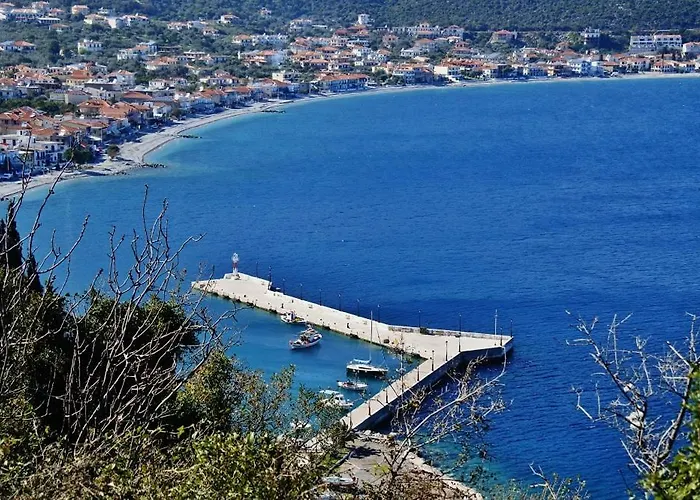 Hotel apartamentowy Kotsifas Tirós